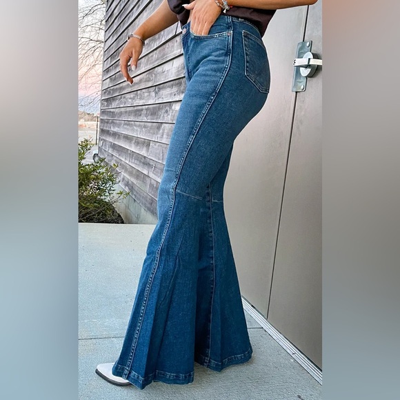 Wrangler Retro High Rise Trumpet Flare Jeans 26x30 Coastal Cowgirl Boho Western - Picture 12 of 12